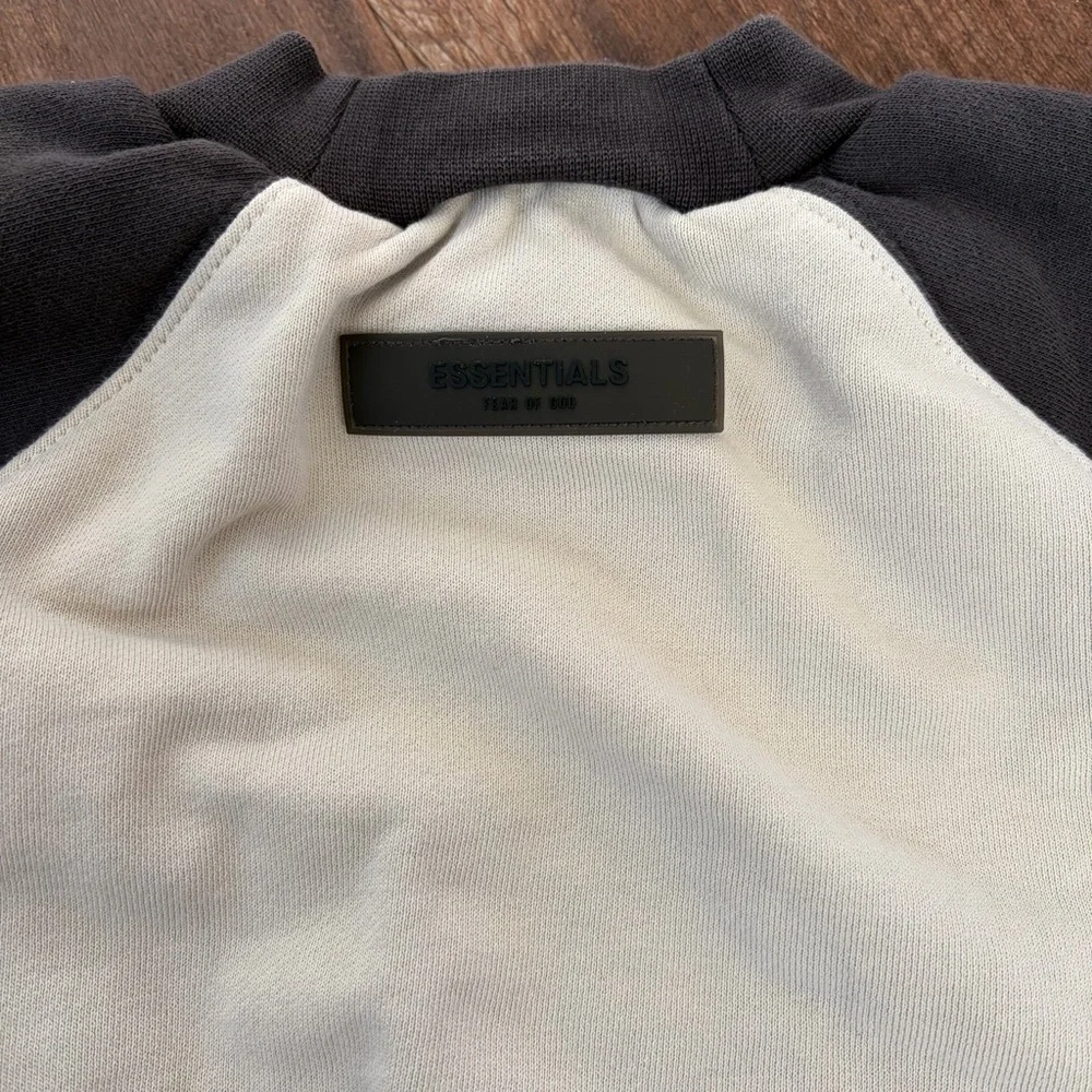 Essentials Fear of God Kids Raglan Pullover Sweatshirt